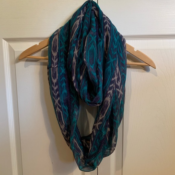 Infinity scarf - Picture 2 of 4